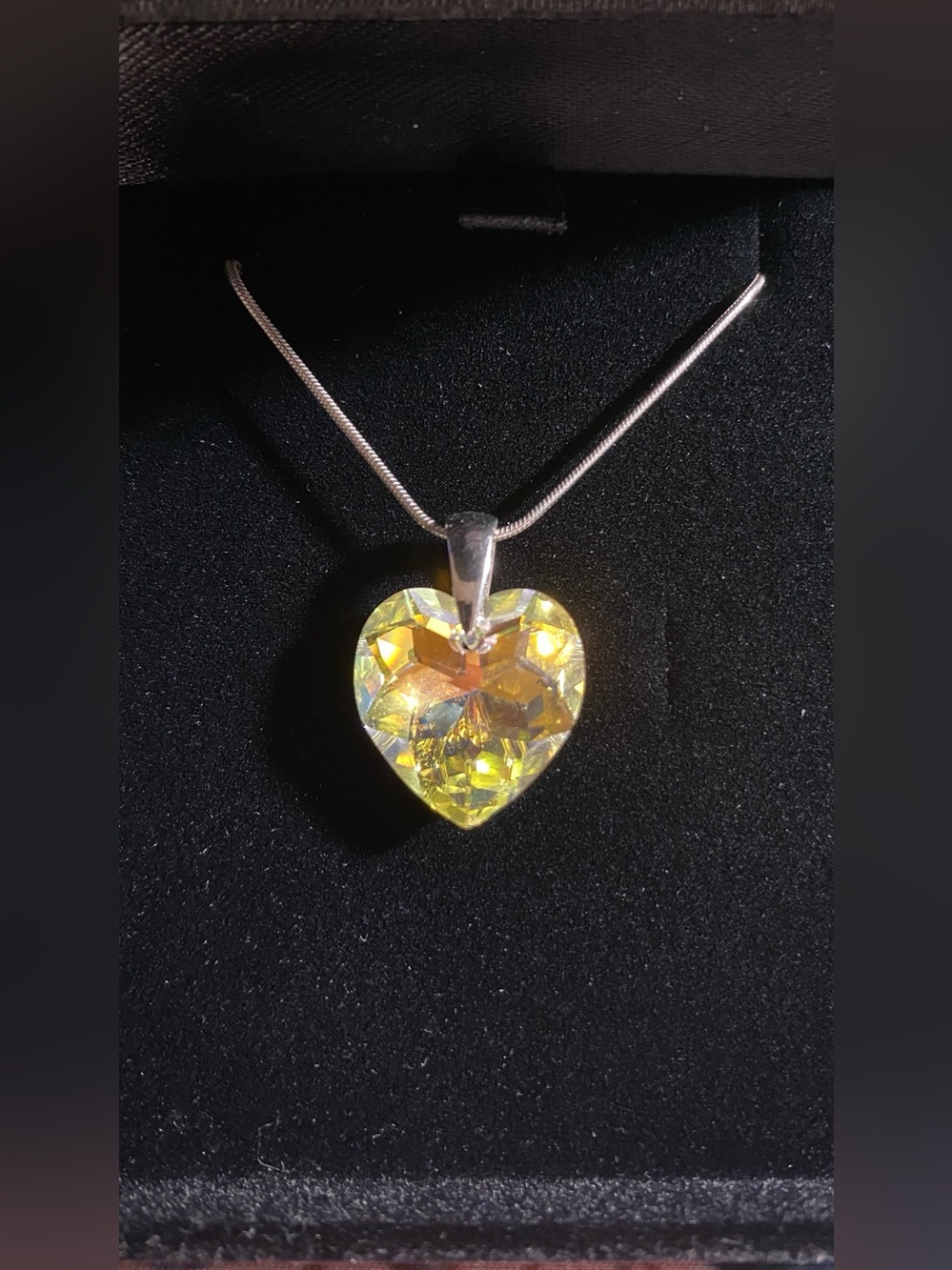 Swarovski Crystal Heart Shaped Pendant Necklace Beautiful!